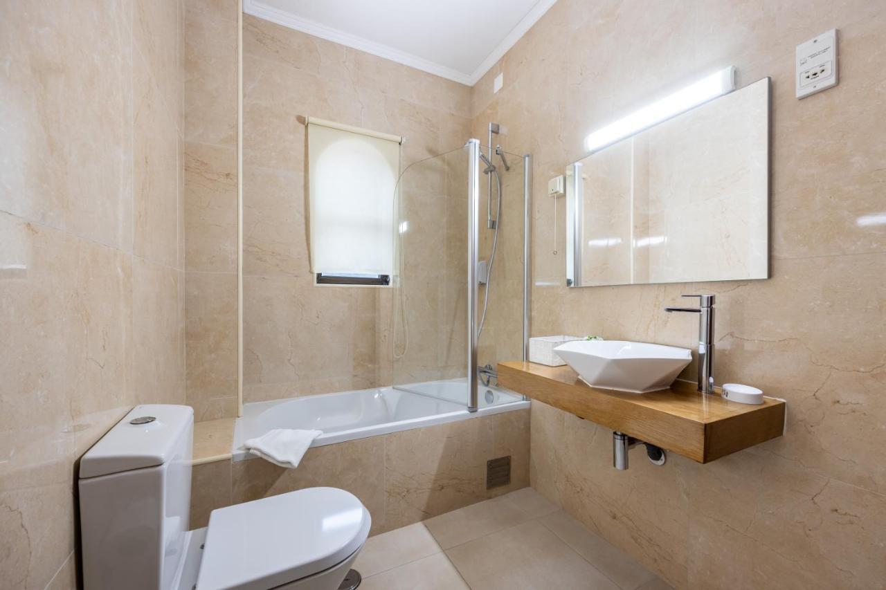 Hotel Residencial Salema Ngoại thất bức ảnh