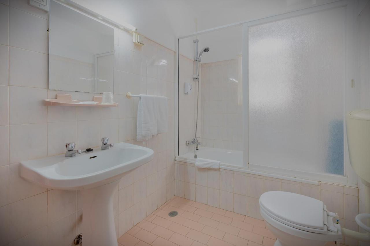 Hotel Residencial Salema Ngoại thất bức ảnh